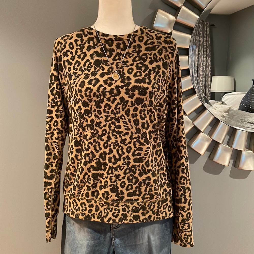 Jillyan Raglan Sweatshirt - Picture 4 of 9
